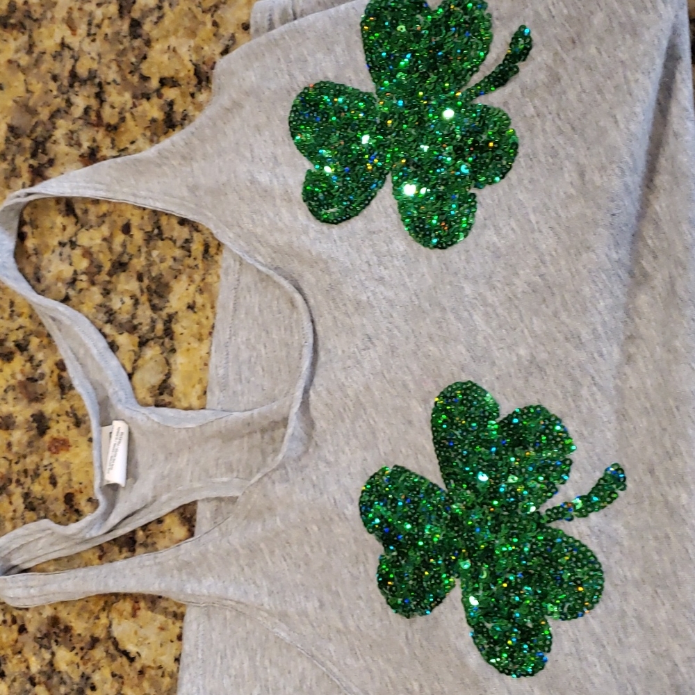 PINK Victoria's Secret St. Patricks Green Sequin Gray Tank‎ Top Size  Large